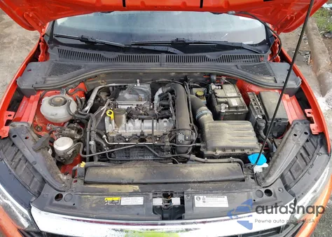 2019 Volkswagen Jetta 1.4T R-Line/1.4T S/1.4T Se from USA, damaged, VIN 3VWC57BU0KM033178